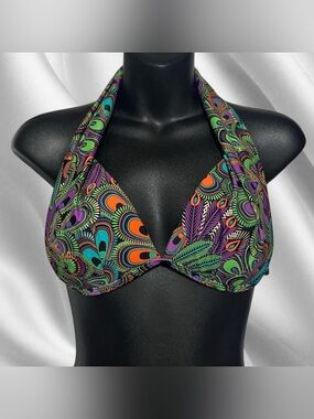 La Vie En Rose Paisley Bikini Top